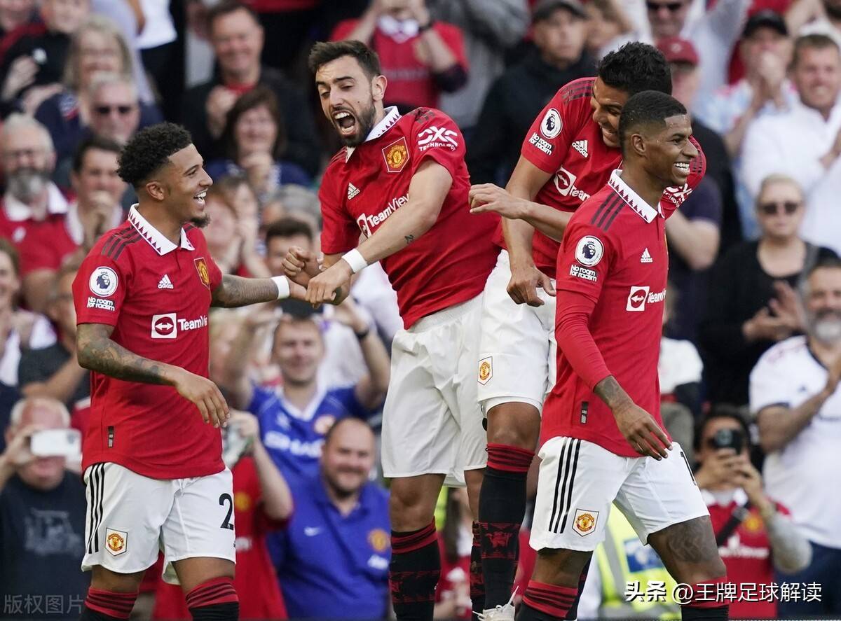 曼联神奇逆转马赛，成功闯入欧冠八强
