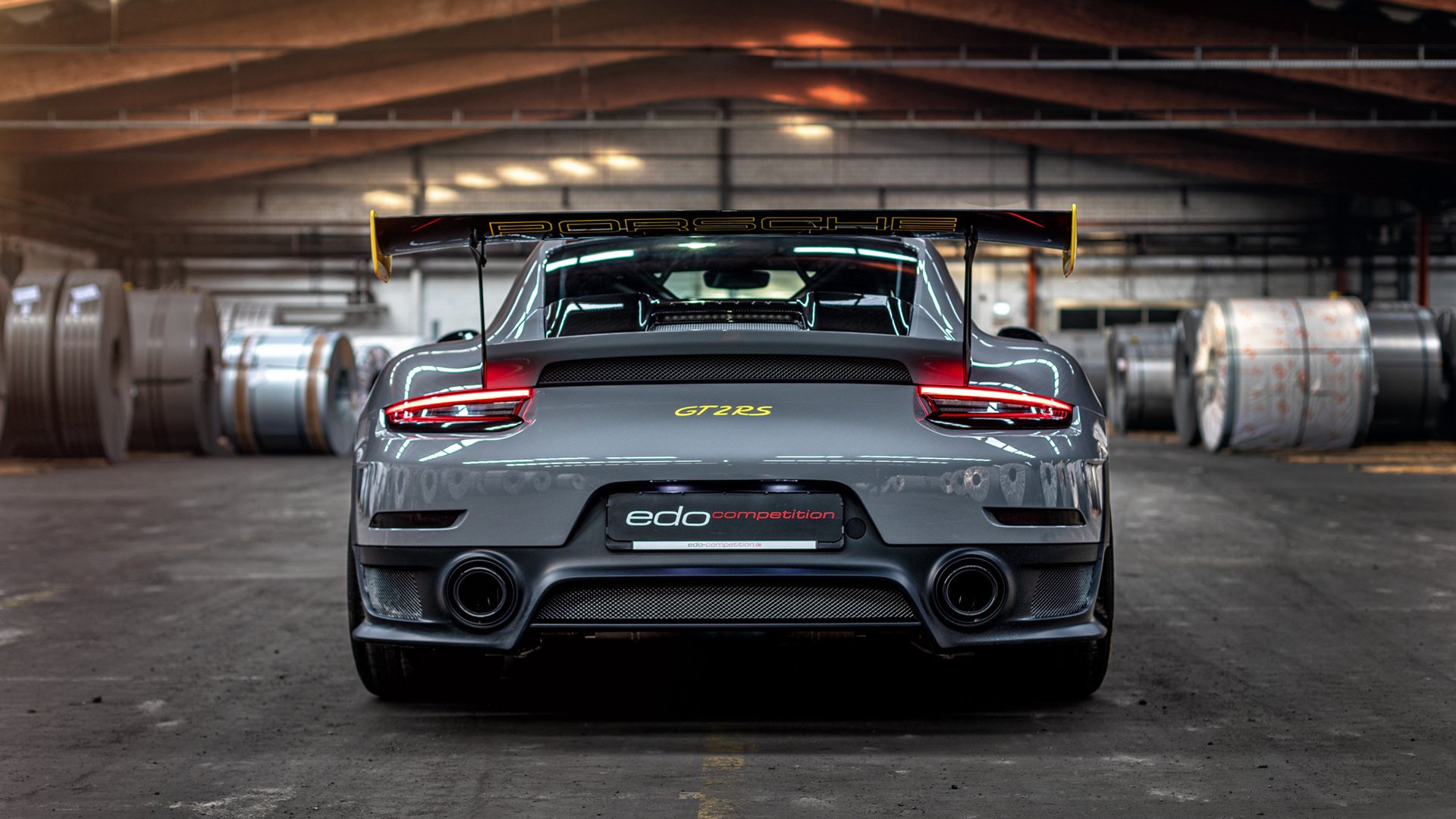 库里，季后赛之夜的永恒灯塔